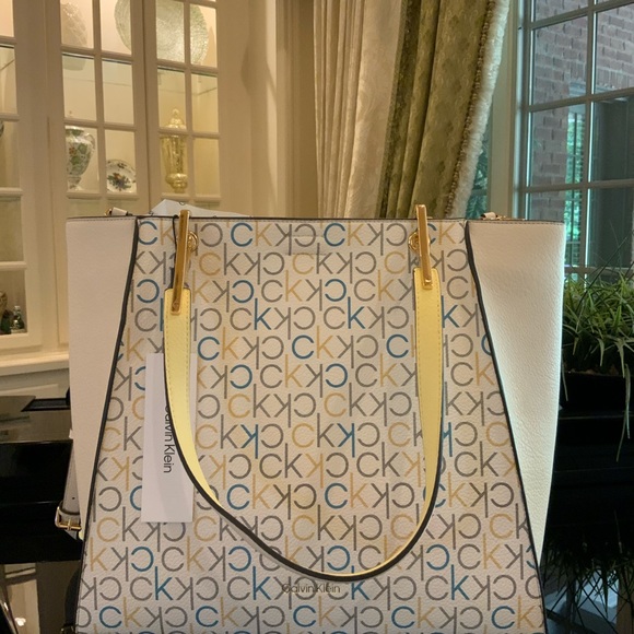 Calvin Klein Handbags - Calvin Klein Large Monogram Purse w shoulder strap & satchel handles